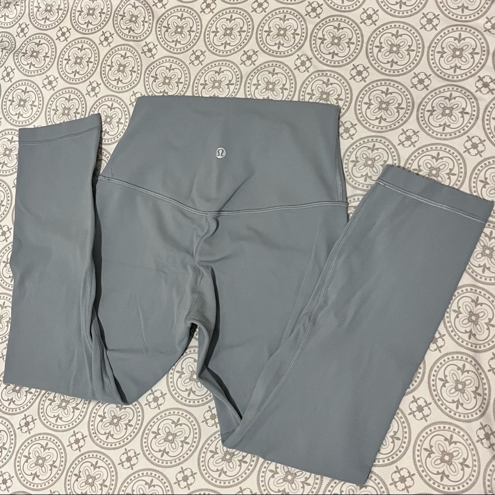 Lululemon Align 21” Sz 4